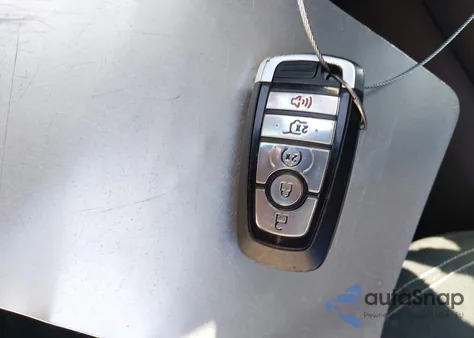 2024 Ford Escape Active z USA, uszkodzony, nr VIN 1FMCU0GN0RUA16624